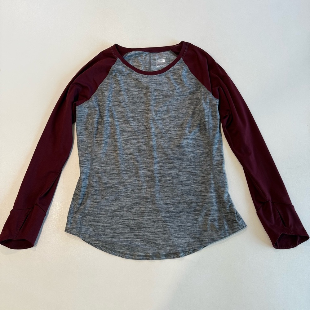 The North Face Flash Dry Motivation Long Sleeve Crew Shirt Women’s Size Large